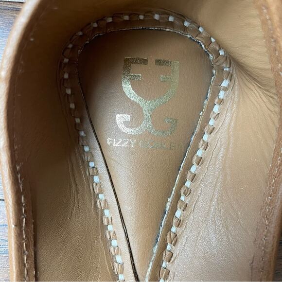 Fizzy Goblet Hummingbird Flats Size 7 - Picture 4 of 10